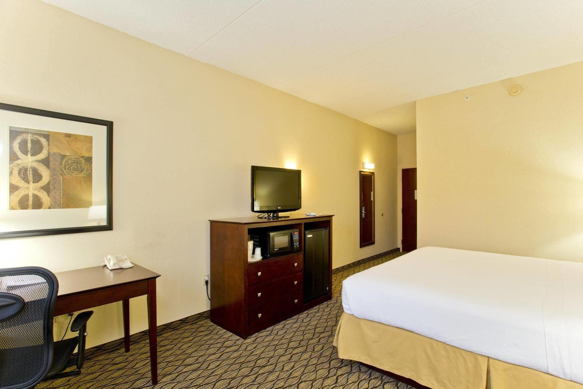 Holiday Inn Express Stephens City By Ihg Exteriör bild